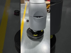 Резиновый корпус щетки FS20W защищает от брызг сточных вод